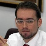 10.05.2007: CGC cere miniştrilor care au probleme cu Justiţia să se retragă