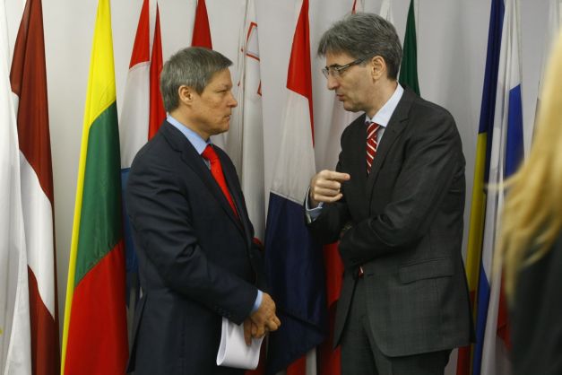 Lansarea Raportului Anual de Analiză şi Prognoză al SAR pe 2014 (video)